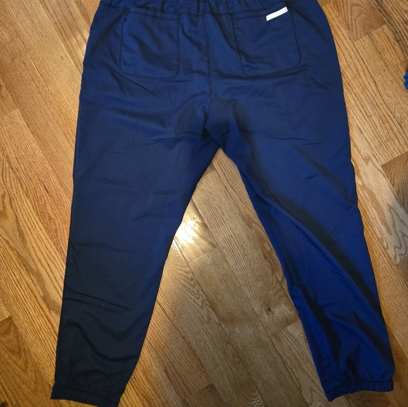 Cherokee Workwear Revolution joggers - Picture 2 of 5